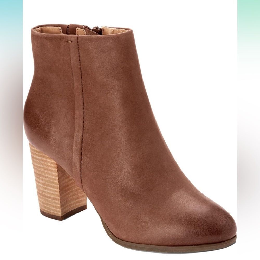 Vionic Kennedy Bootie, brown, size 7